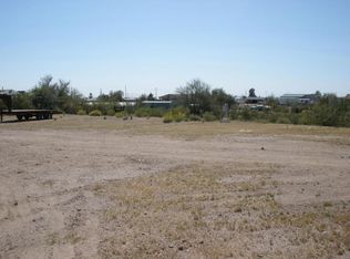 672 S Conestoga Rd, Apache Junction, AZ 85119