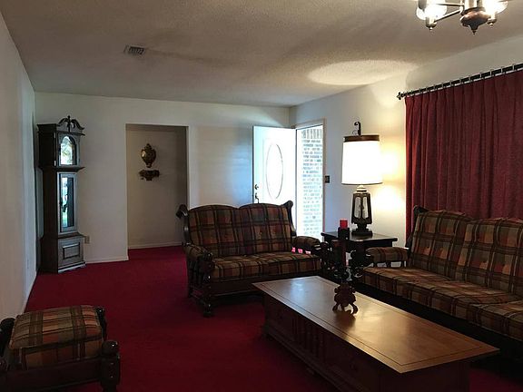 2nd image of 714 Gibbs Ave