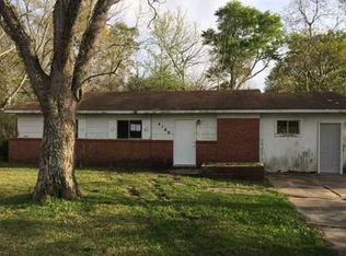 4100 Hickory Dr, Moss Point, MS 39563