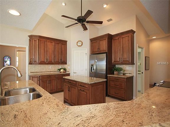 5th image of 2571 Brazilia Ct