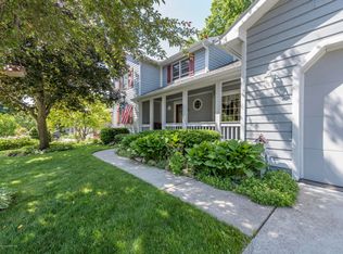 63 Ferguson St, Grand Ledge, MI