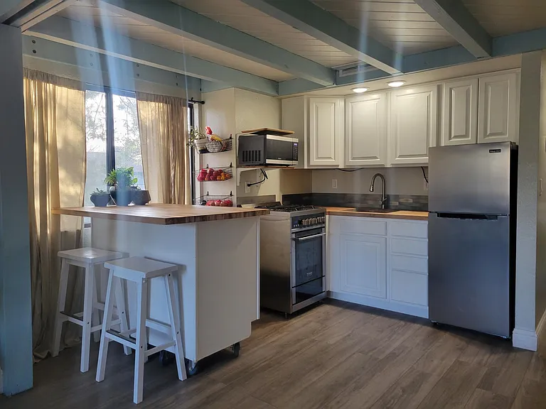 2435 Sycamore Glen Dr #1 — Photo 6