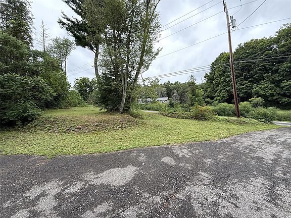 2nd image of 6035 State Route 79