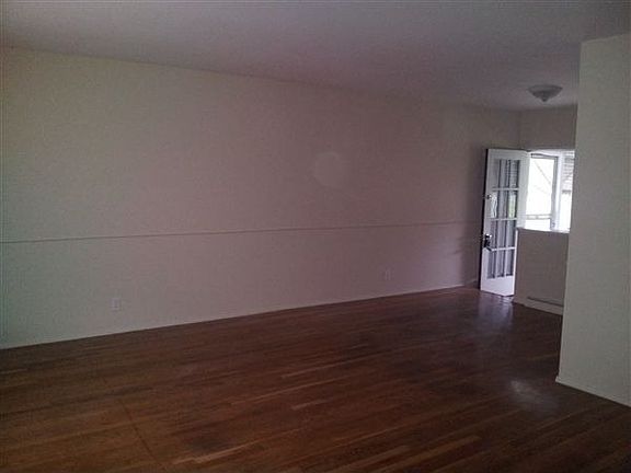3rd image of 9201 Ellison Dr