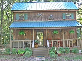835 NE 824th St, Old Town, FL 32680