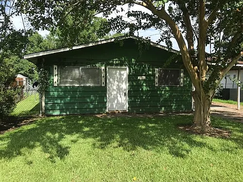 136 S Richter Dr Photo 1