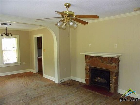 4th image of 728 Wigley St