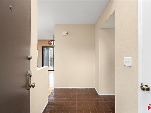 4th image of 1736 Rotary Dr