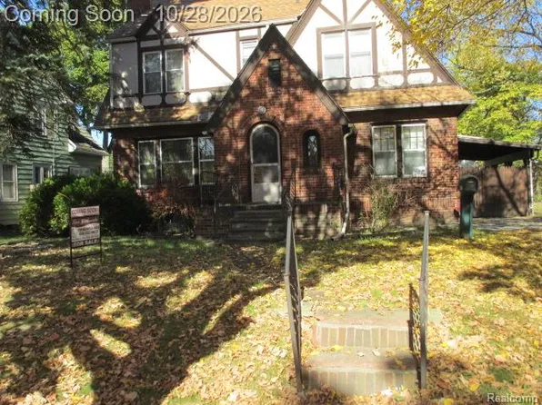 1809 E Court St, Flint, MI 48503