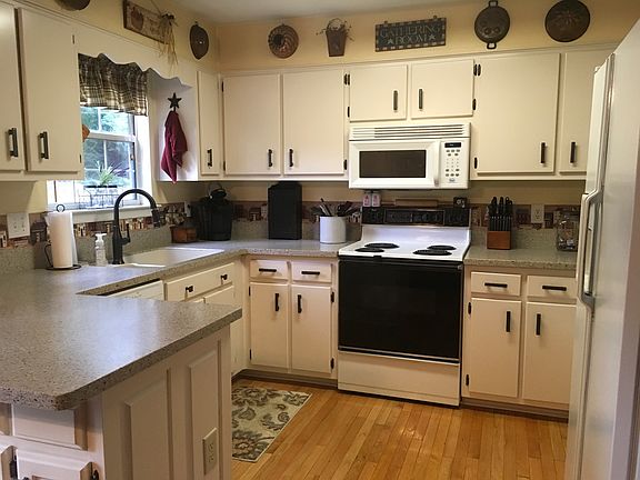2nd image of 101 Catawba Ct