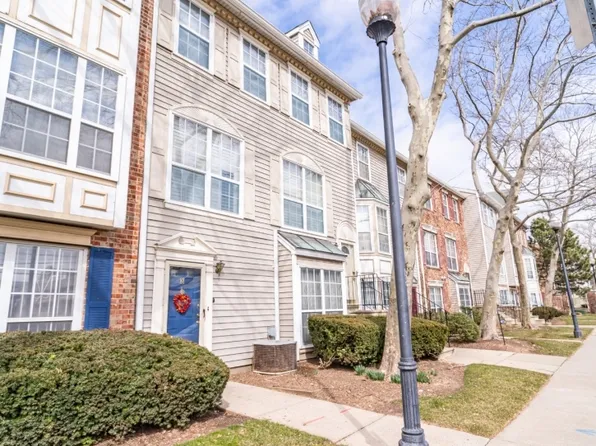 81 Howard St #8L, Newark City, NJ 07103