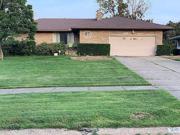 2nd image of 26670 Sandy Hill Dr