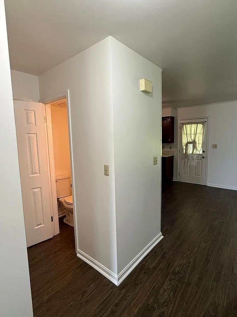 3-Bedroom | 2.5-Bathroom Townhome - Attached Garage — Photo 4