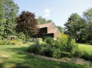 57 Mast Rd, Lee, NH 03861