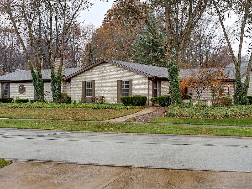 1st image of 2055 Chestnut Dr
