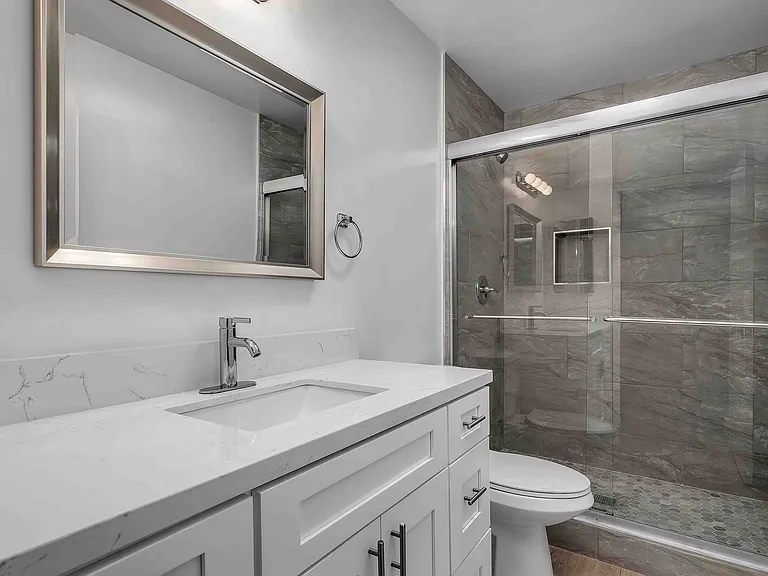 Moorpark Lofts — Photo 25