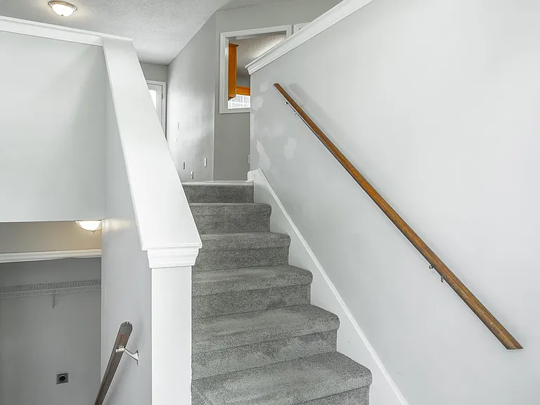 6130 Blue Ash Dr — Photo 8
