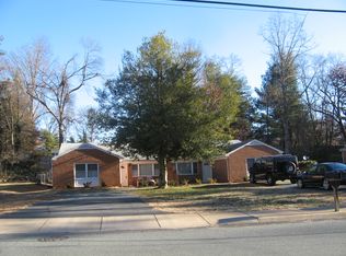 2214 N Berkshire Rd #B, Charlottesville, VA 22901