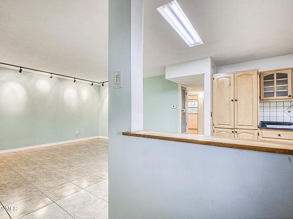 3rd image of 6400 Edgemere Blvd APT 64