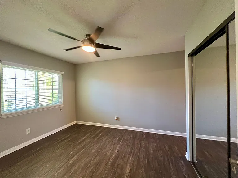 Solara Apartment Homes — Photo 55