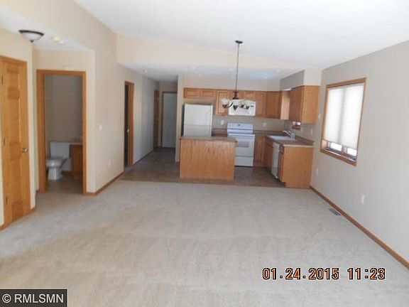 3rd image of 3943 Meadowview Ter
