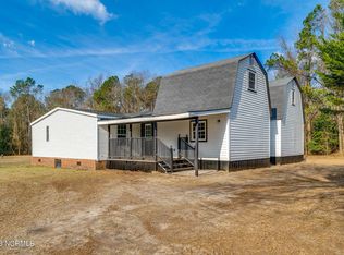 629 Stokes Gooding Rd, Kenansville, NC 28349