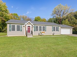 9490 Glenn Rd, Grass Lake, MI 49240