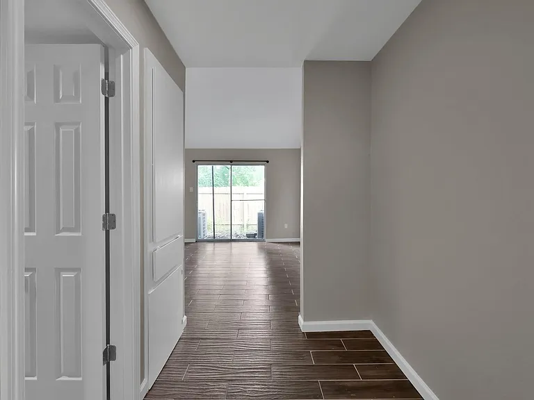 12311 Glenview Dr — Photo 13