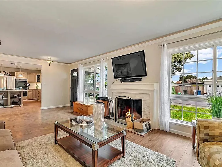 4836 Driftwood Dr — Photo 23