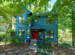 109 Amber Ct, Carrboro, NC 27510
