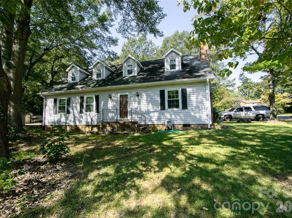 1107 Hardin Dr, Shelby, NC 28150