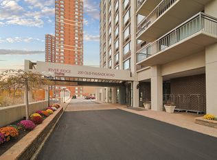 200 Old Palisade Rd APT 19B, Fort Lee, NJ 07024