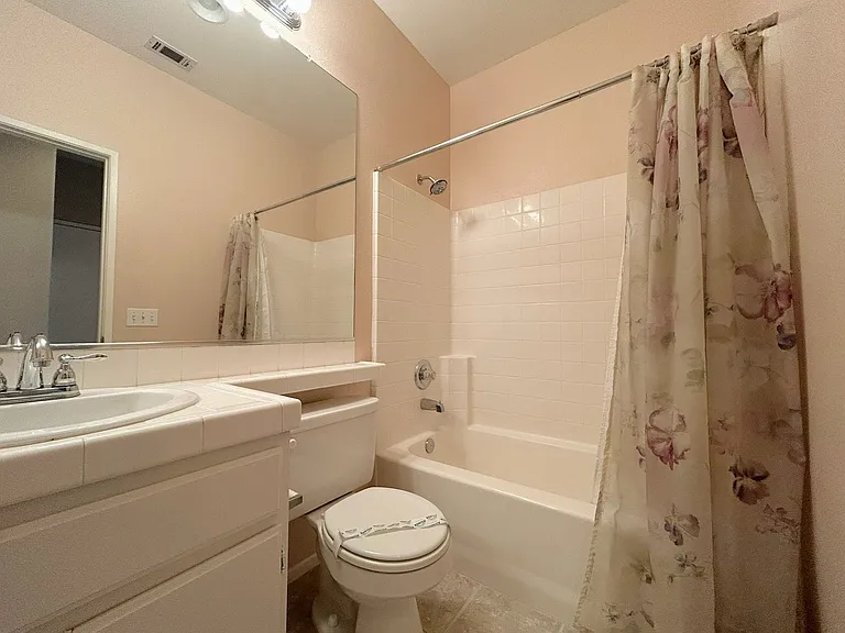 11811 Fairway Dr — Photo 16