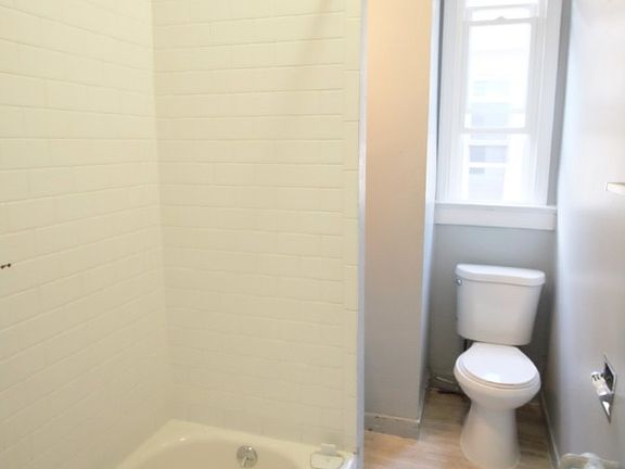 5th image of 662 Central Park Ave #2