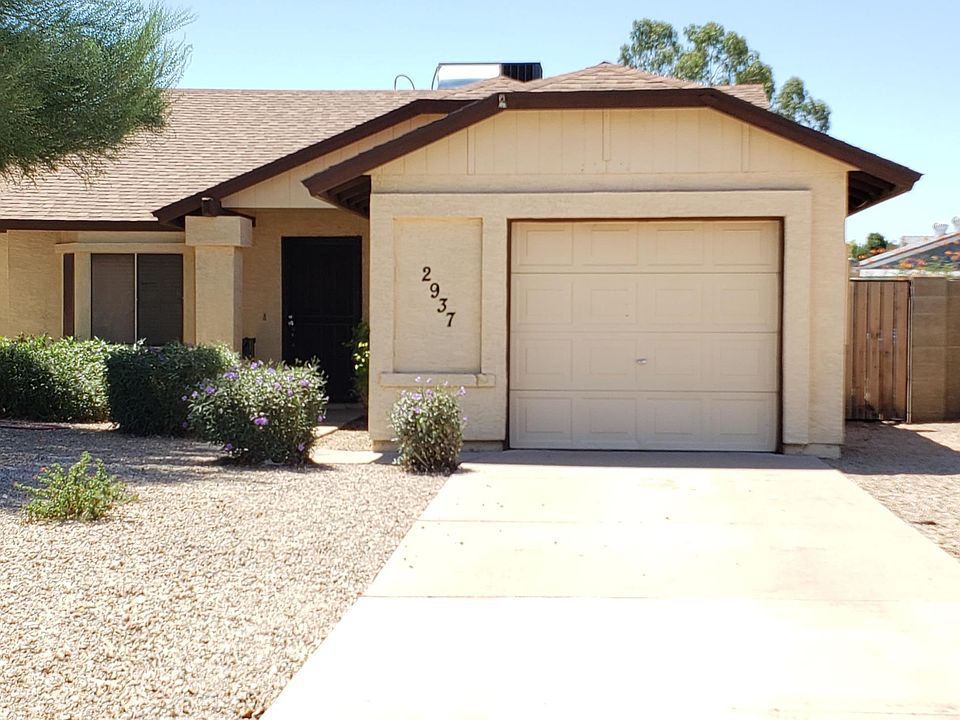 1st image of 2937 E Impala Ave