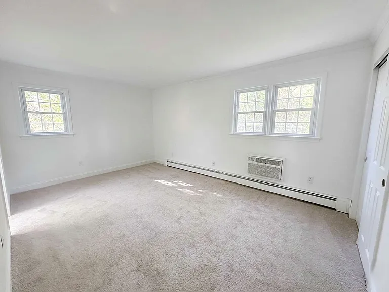 52 Manor Rd #C9 — Photo 5