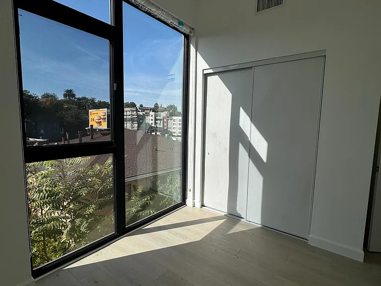1244 Innes Ave #D — Photo 10