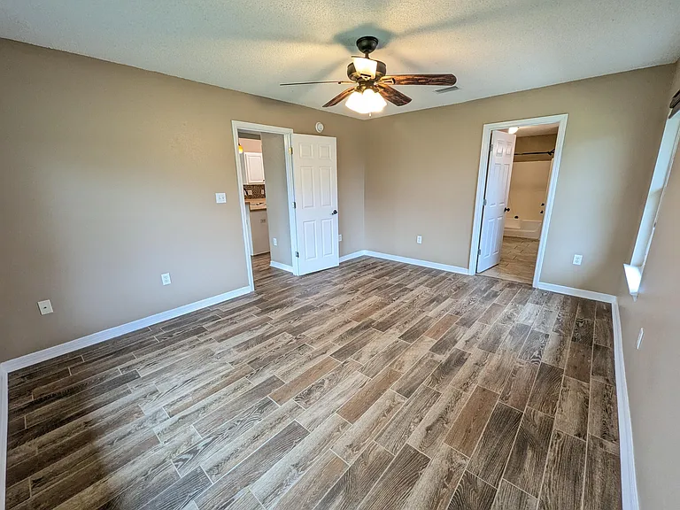2409 Juneau Ln — Photo 23