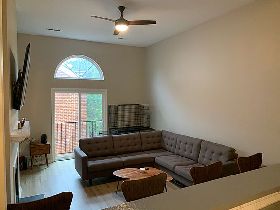 5th image of 205 Westover Ave APT 302