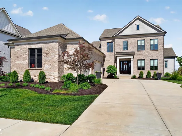 15823 Nocturne Dr, Westfield, IN 46074