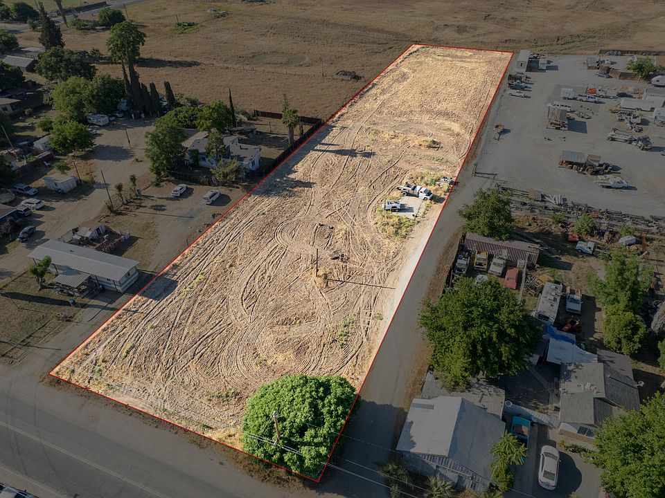 2nd image of 27314 Avenue 146