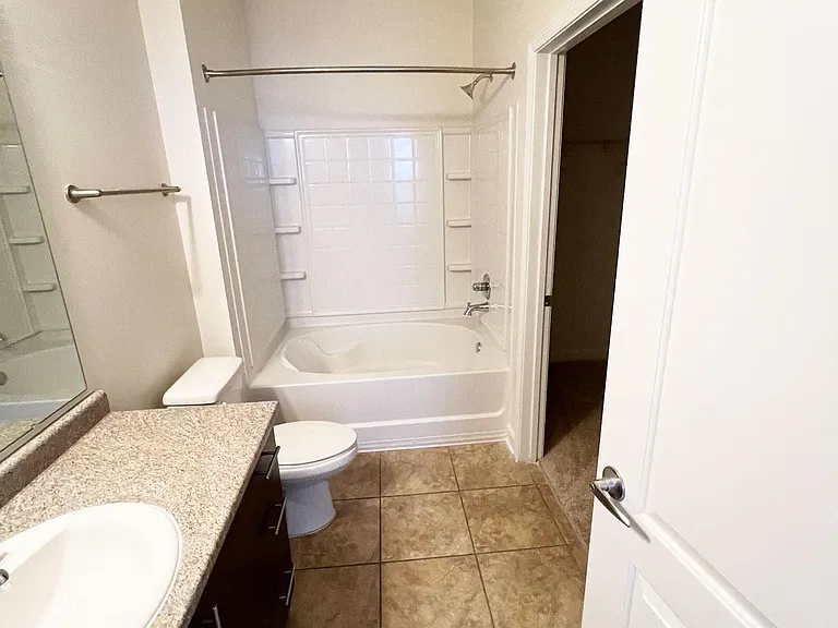 Clairmont at Perry Creek — Photo 112