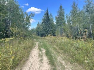 E Simmons Rd, Hessel, MI 49745