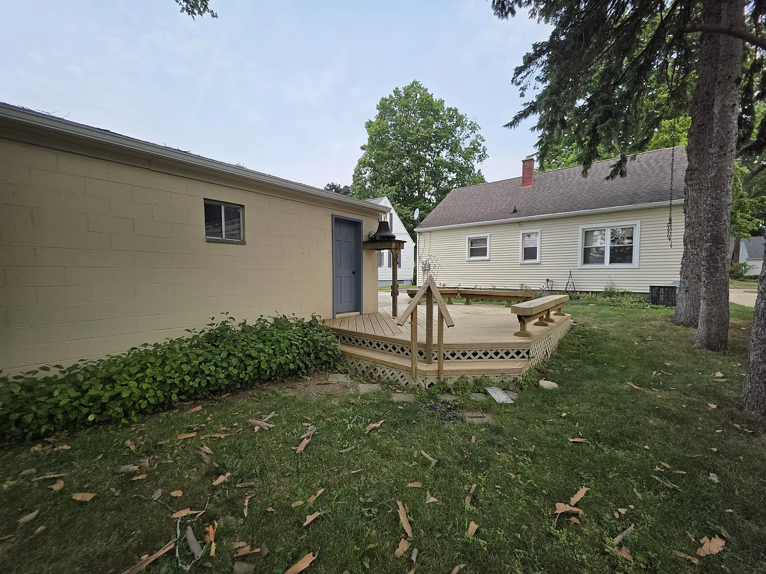 163 Croswell — Photo 3