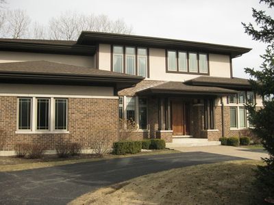 2300 Woodland Ln N, Riverwoods, IL, 60015
