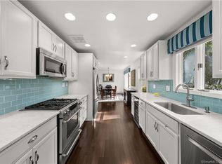 34 Tree Ln, Stamford, CT 06907