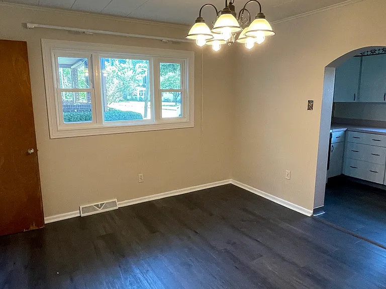 507 Cherry St — Photo 13