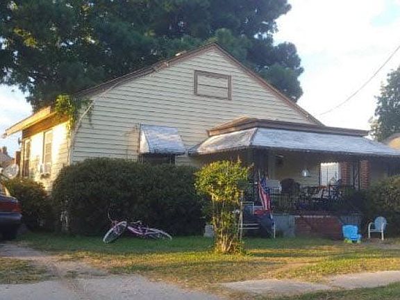 3rd image of 3316 Knox St