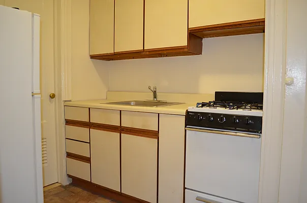 Rented by Brooklyn Landmark Real Estate | media 26