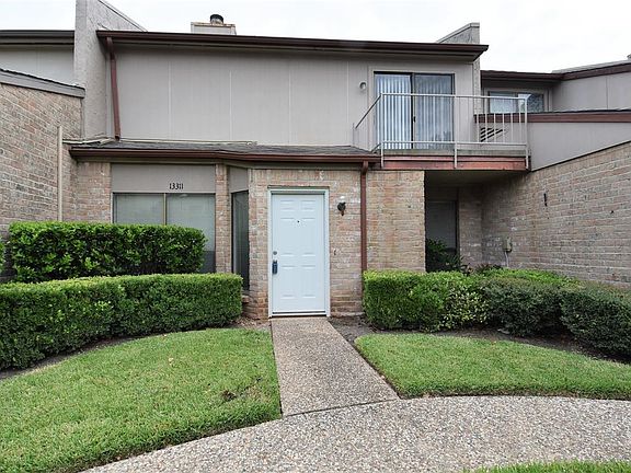 2nd image of 13311 Parkway Blvd